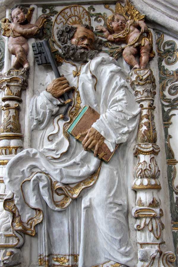 Restaurierung der Renaissancekanzel - Figurenschmuck Endzustand - Dom Halle (Saale)
